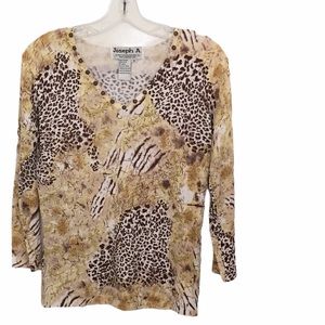 Joseph A. V neck animal print sweater